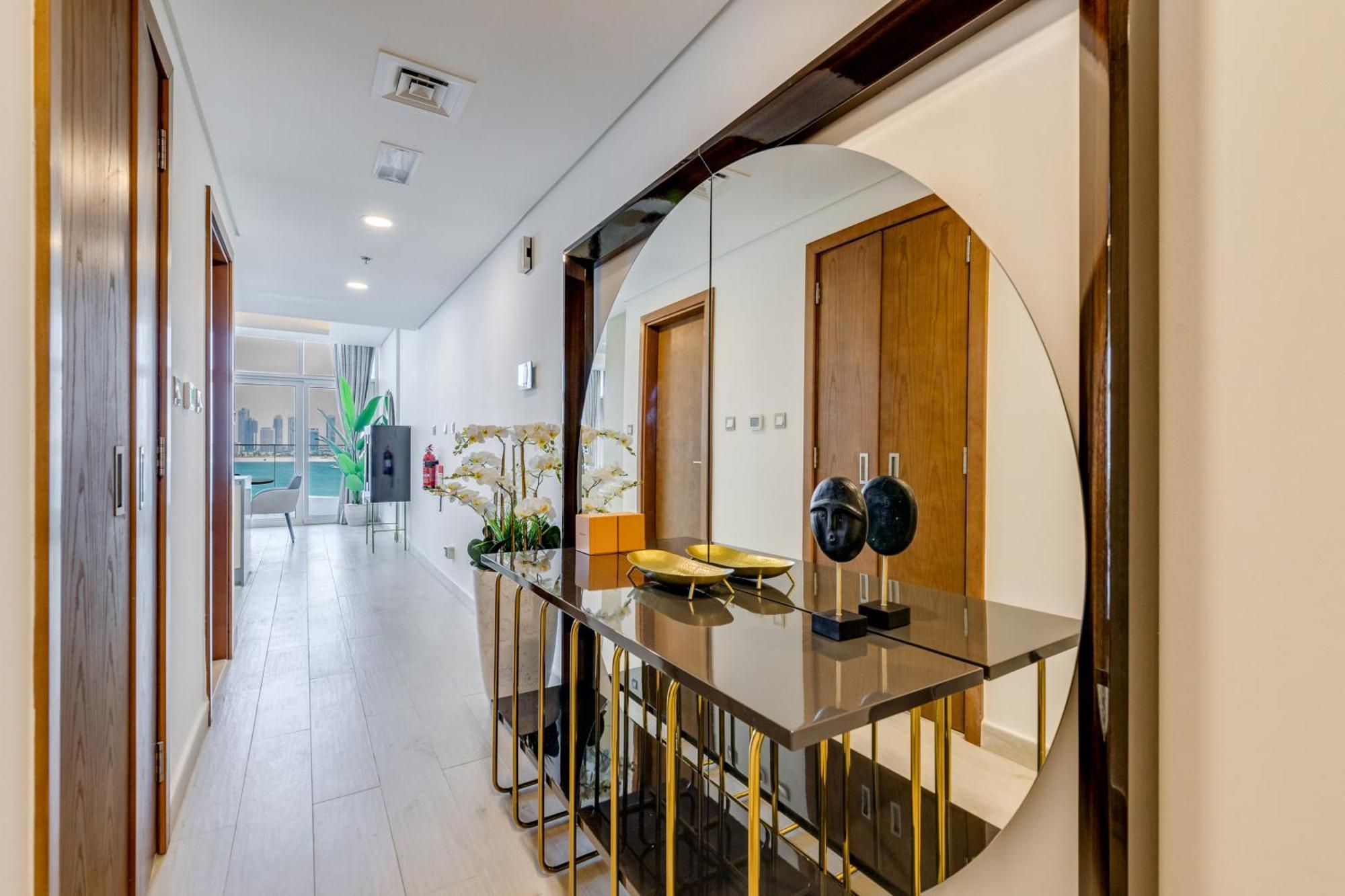 Luxury Azizi Mina Beachfront Apartments Dubai Ngoại thất bức ảnh
